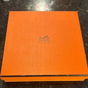 Hermes Orange Box